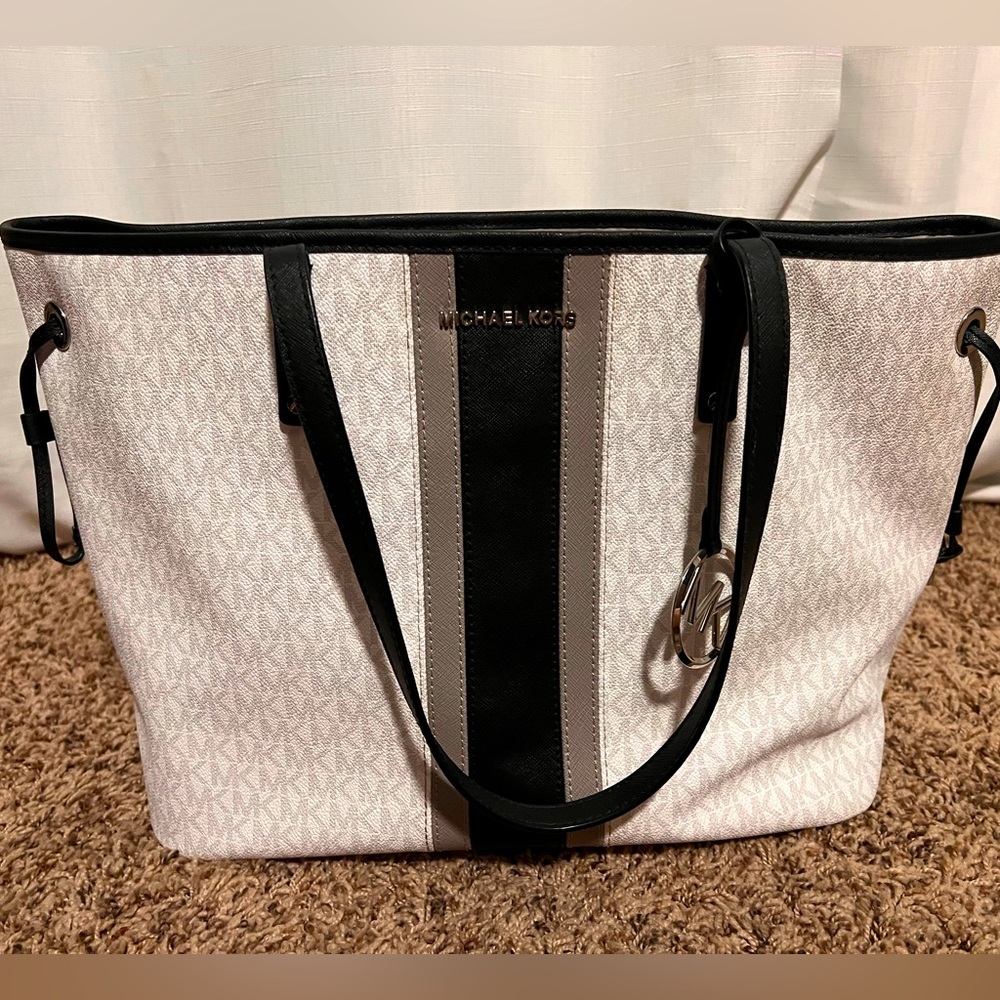 Michael Kors Black & White Tote